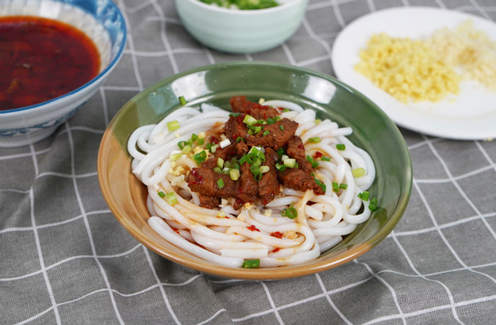 兴山肉臊子粉培训